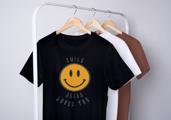 Mockup Camisa Smile 002 - Igreja Batista em Cristo