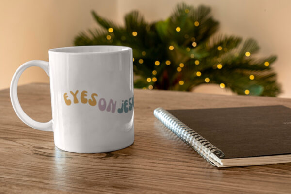 Mockup Caneca EyesOnJesus 002 - Igreja Batista em Cristo